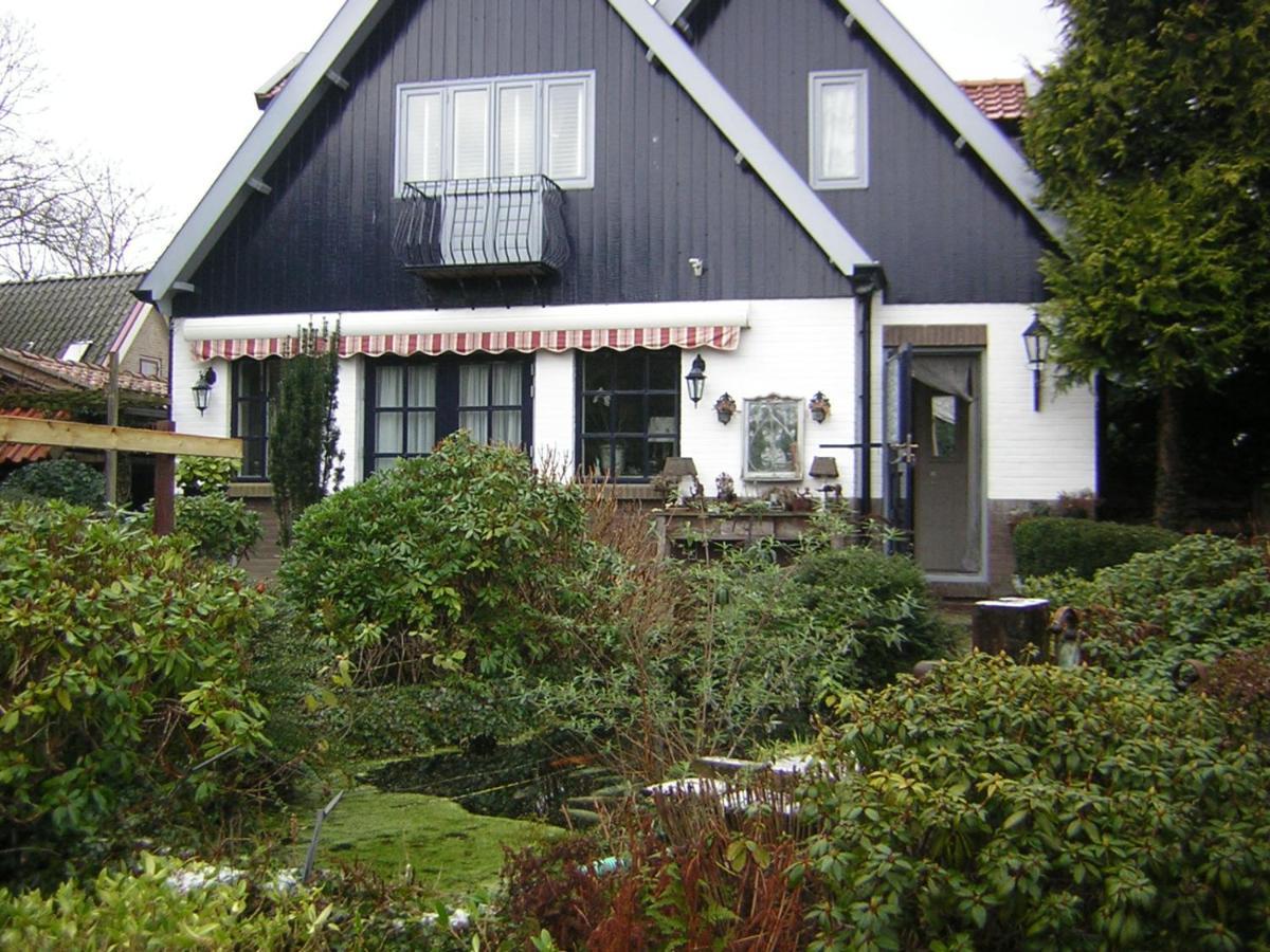 Prive Tuinhuis B&B Elly Sint Pancras 外观 照片